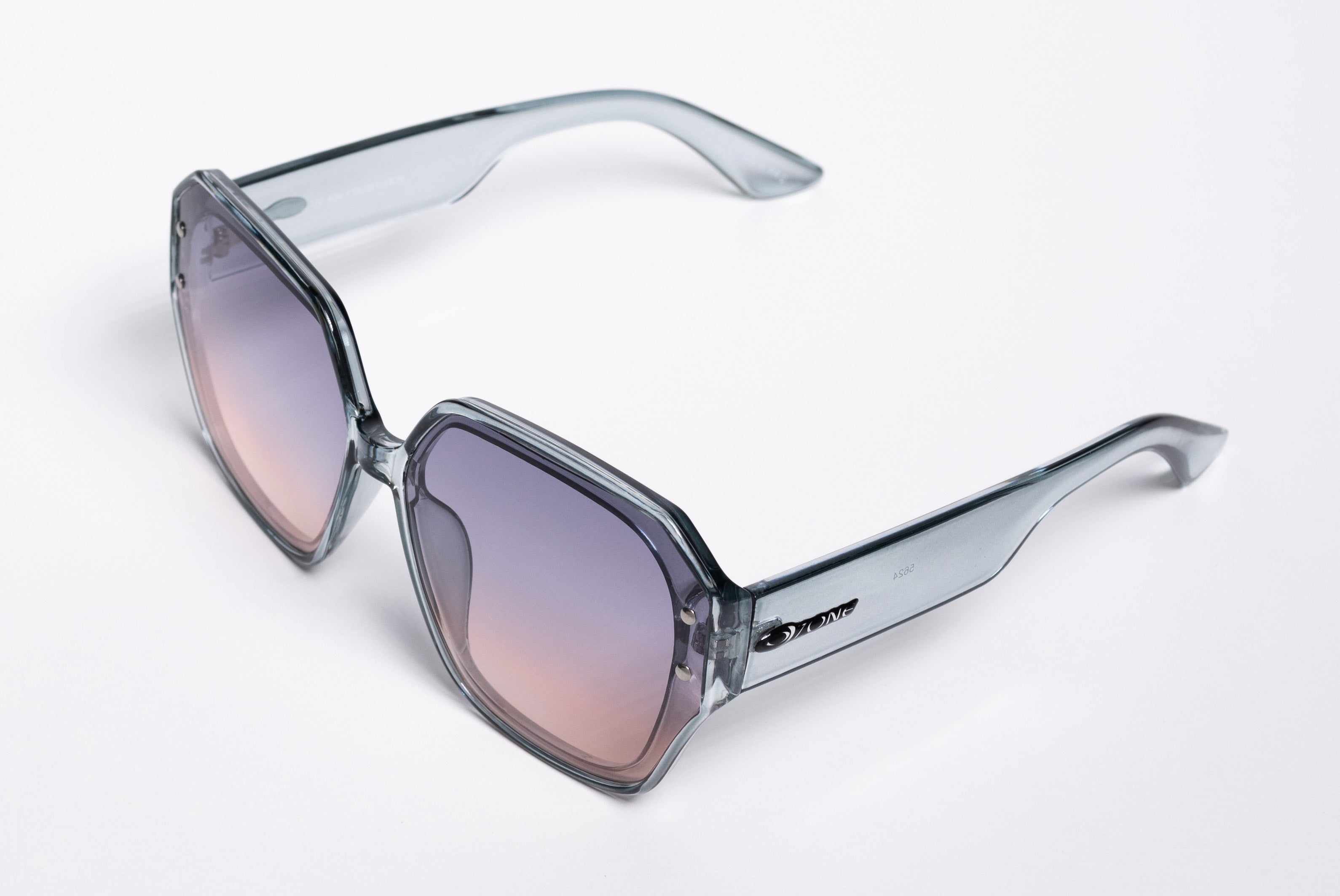 Ellie: Gafas de Sol
