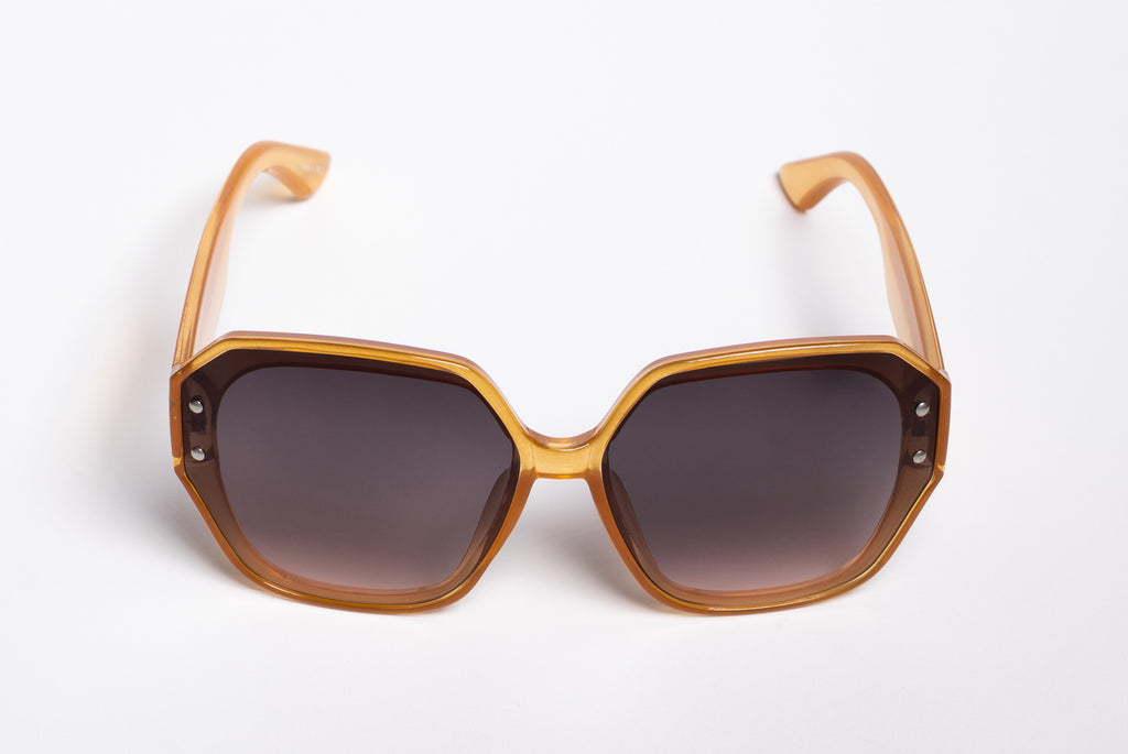Ellie: Gafas de Sol