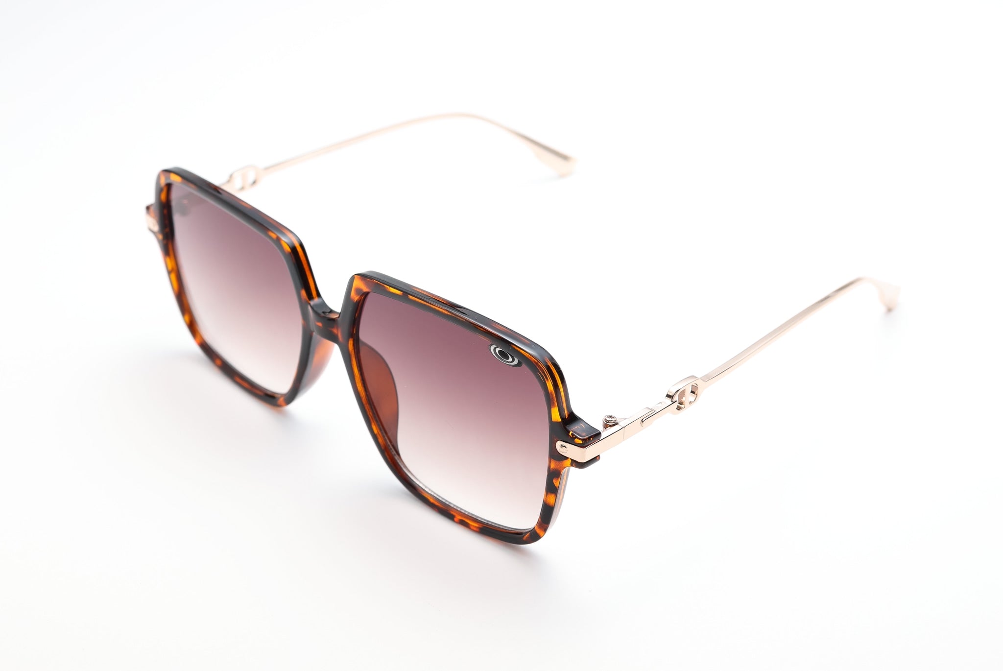 Rosi: Gafas de Sol